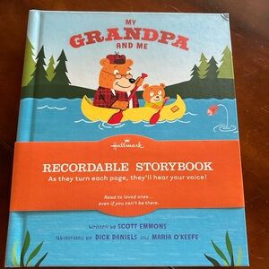 My Grandpa and Me recordable storybook by Hallmark, easy to record. NWT